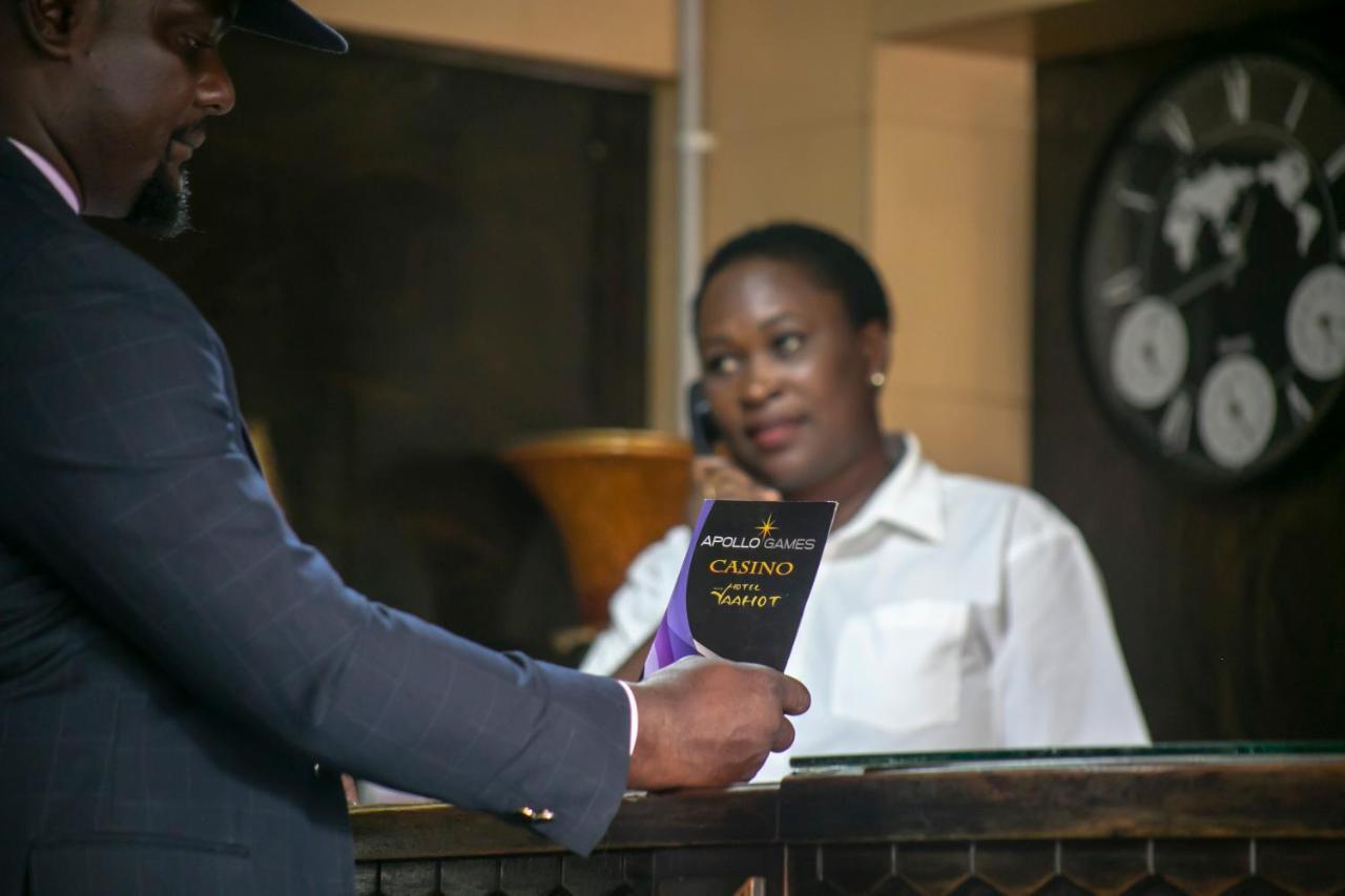 Yaahot Hotel Yaounde Ngoại thất bức ảnh