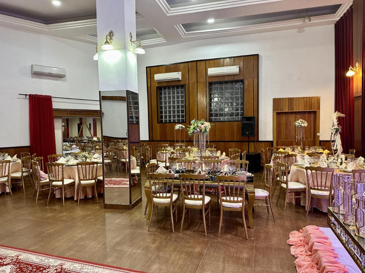 Yaahot Hotel Yaounde Ngoại thất bức ảnh