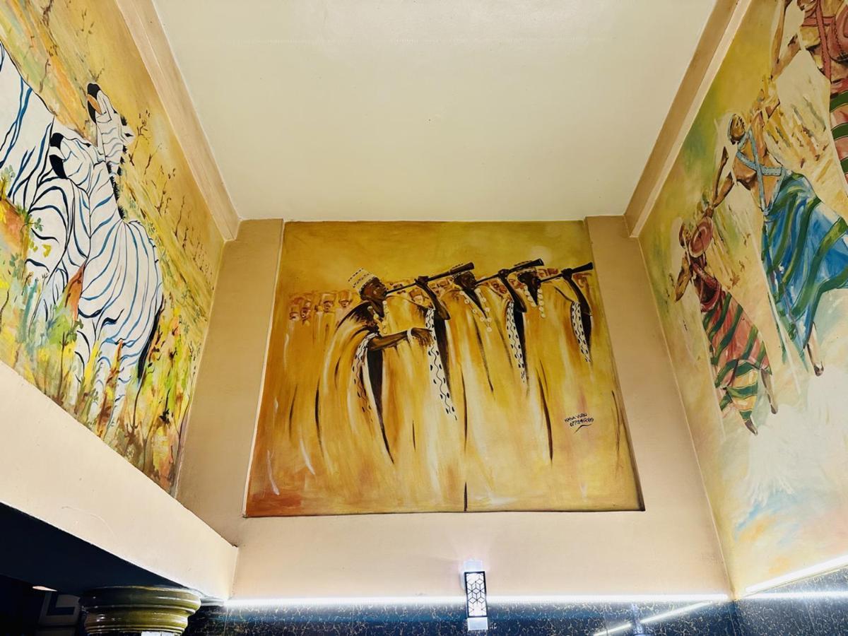 Yaahot Hotel Yaounde Ngoại thất bức ảnh