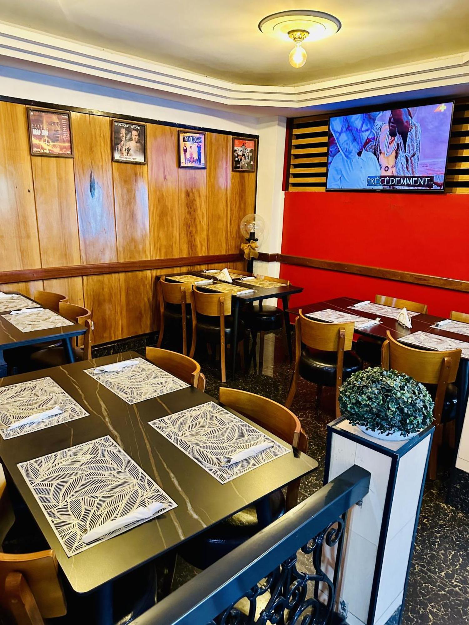 Yaahot Hotel Yaounde Ngoại thất bức ảnh